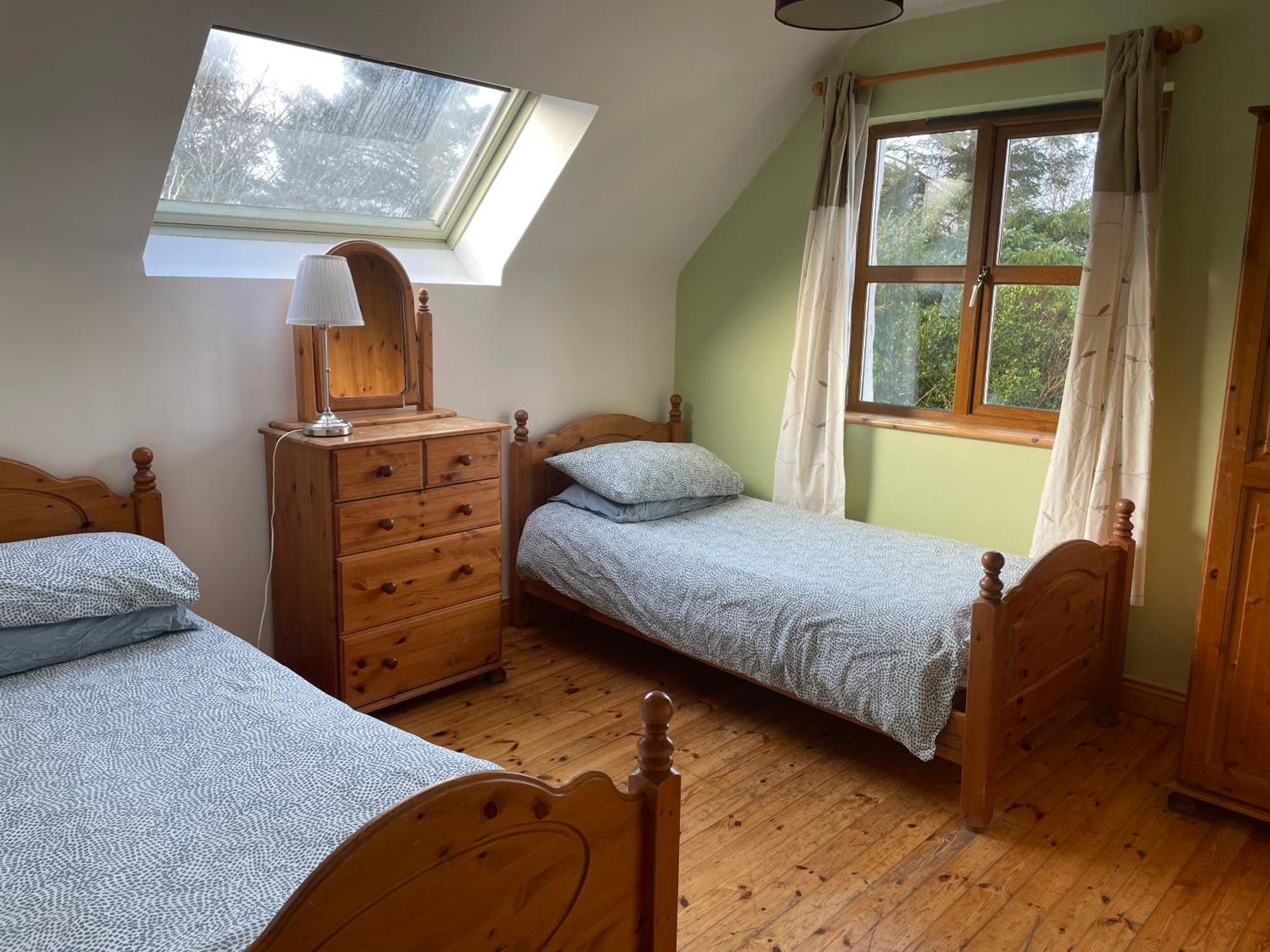 Letterfrack Mountain Farm Cottage On Farm In Village Centre エクステリア 写真